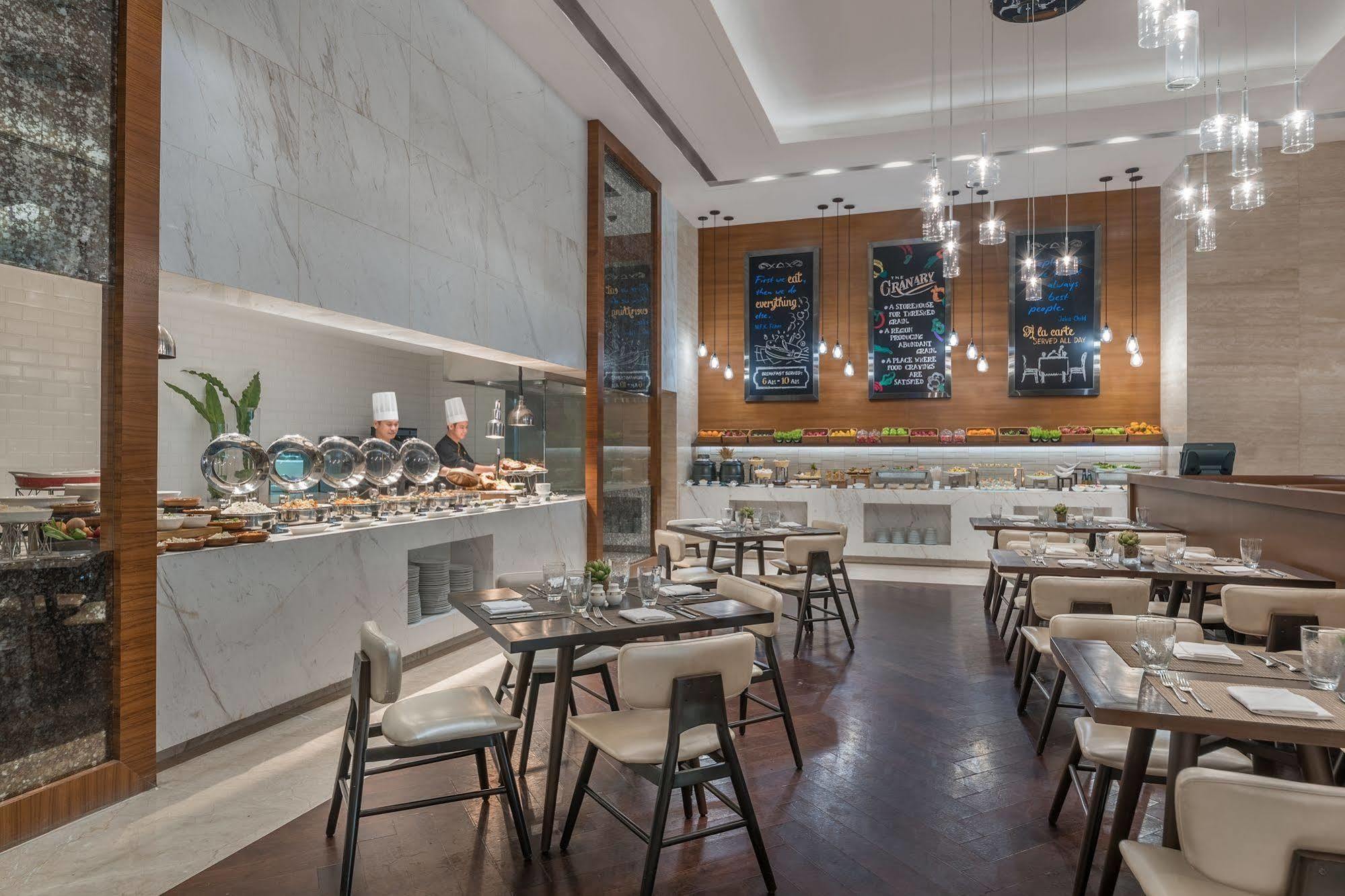 Richmonde Hotel Iloilo Bagian luar foto